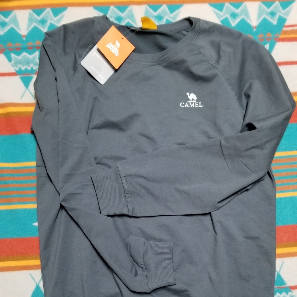 Camel long sleeve sweatshirt